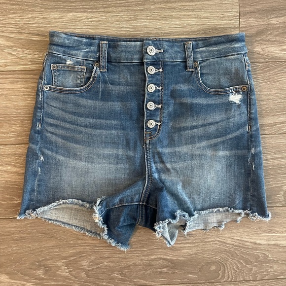 American Eagle Outfitters Pants - American Eagle Curvy high rise shortie sz 10
